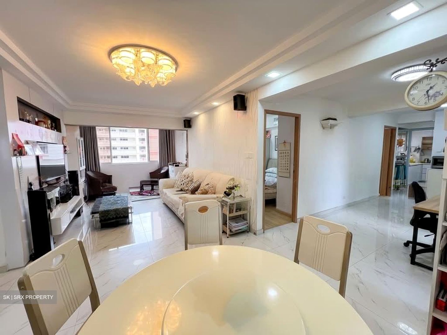 Blk 305 Tampines Street 32 (Tampines), HDB 5 Rooms #584404091